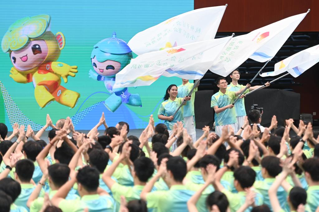 我以志愿寫青春――杭州亞運會“小青荷”說(圖1)