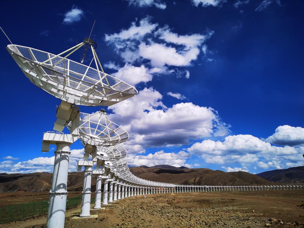 新華全媒+｜圓環陣太陽射電成像望遠鏡正式建成(圖2)