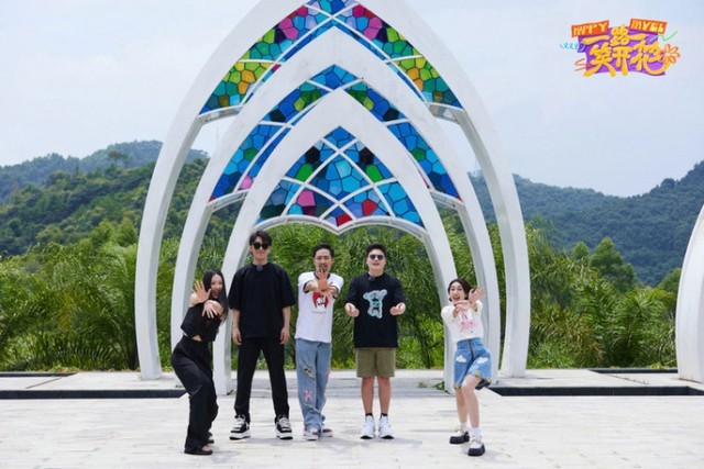 綜藝文旅雙賦能，《一路笑開花》收視引流兩開花