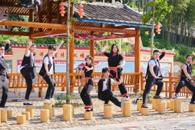 綜藝文旅雙賦能，《一路笑開花》收視引流兩開花(圖3)