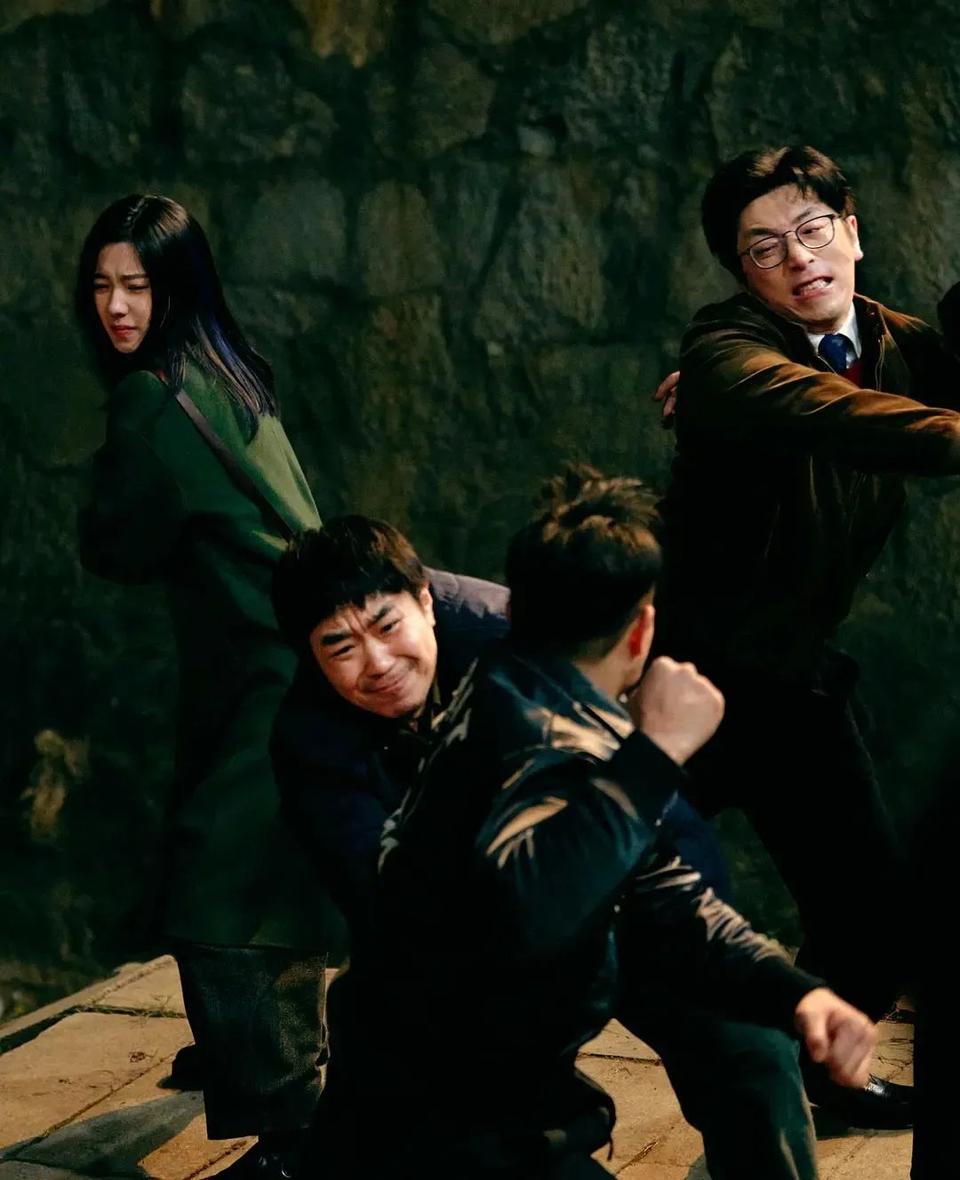 小人物的職場“壯”歌，戳中了喜劇創(chuàng)作的要害(圖9)