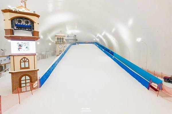 2024卡魯冰雪世界開放時間是幾點