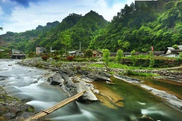 2024威遠(yuǎn)縣石板河景區(qū)門票優(yōu)惠政策