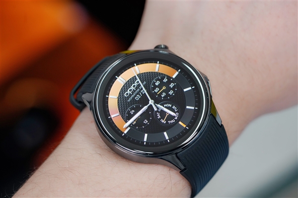 OPPO第一款圓表！OPPO Watch X星夜飛行版圖賞