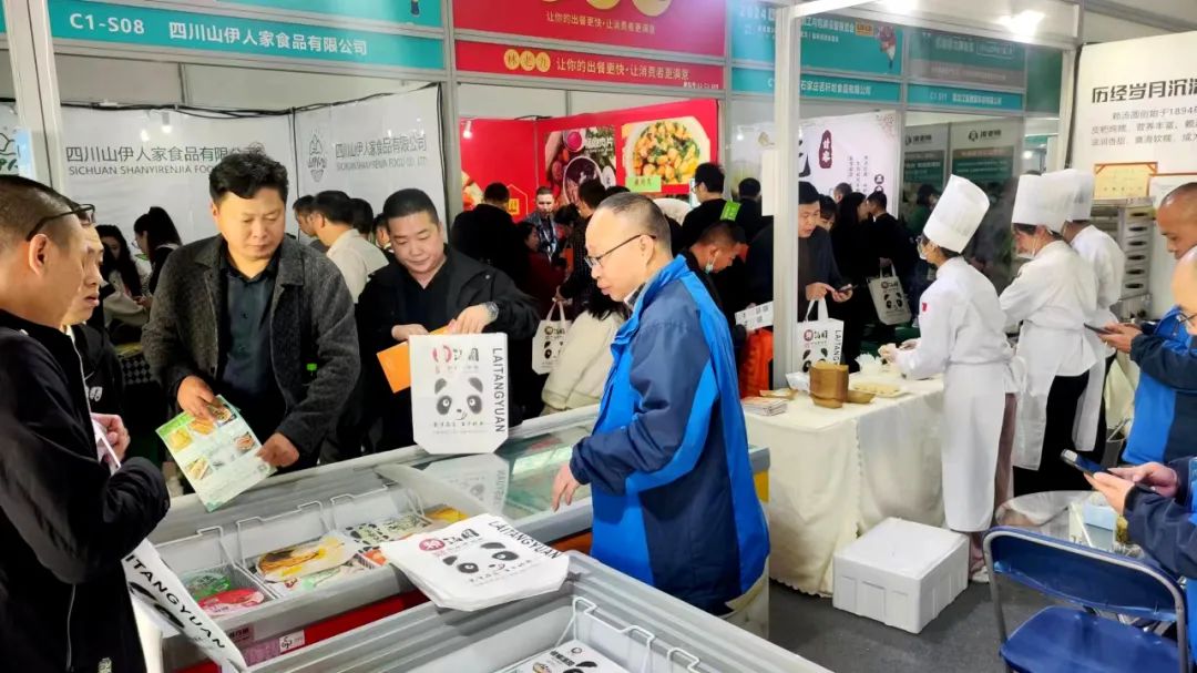 賴湯圓亮相良之隆展會，新品預制菜與爆漿糍粑系列引領新風尚(圖3)