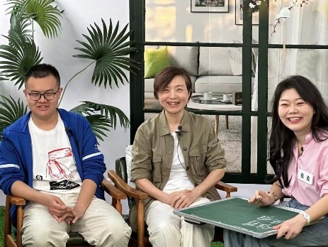 
			高途佳品攜手公益伙伴發起關愛“孤獨癥青少兒活動”
		(圖2)
