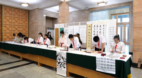
			“共筑夢想 閃耀世界”美育中國青少年藝術(shù)節(jié)山東站暨奧運(yùn)文體嘉年華活動正式啟動
		(圖2)