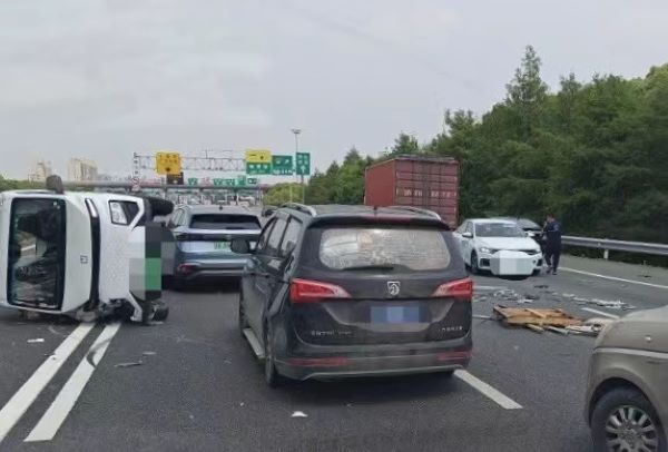 深圳跟進(jìn)！限購政策放松再加一城，系列政策調(diào)整后已初顯回暖跡象