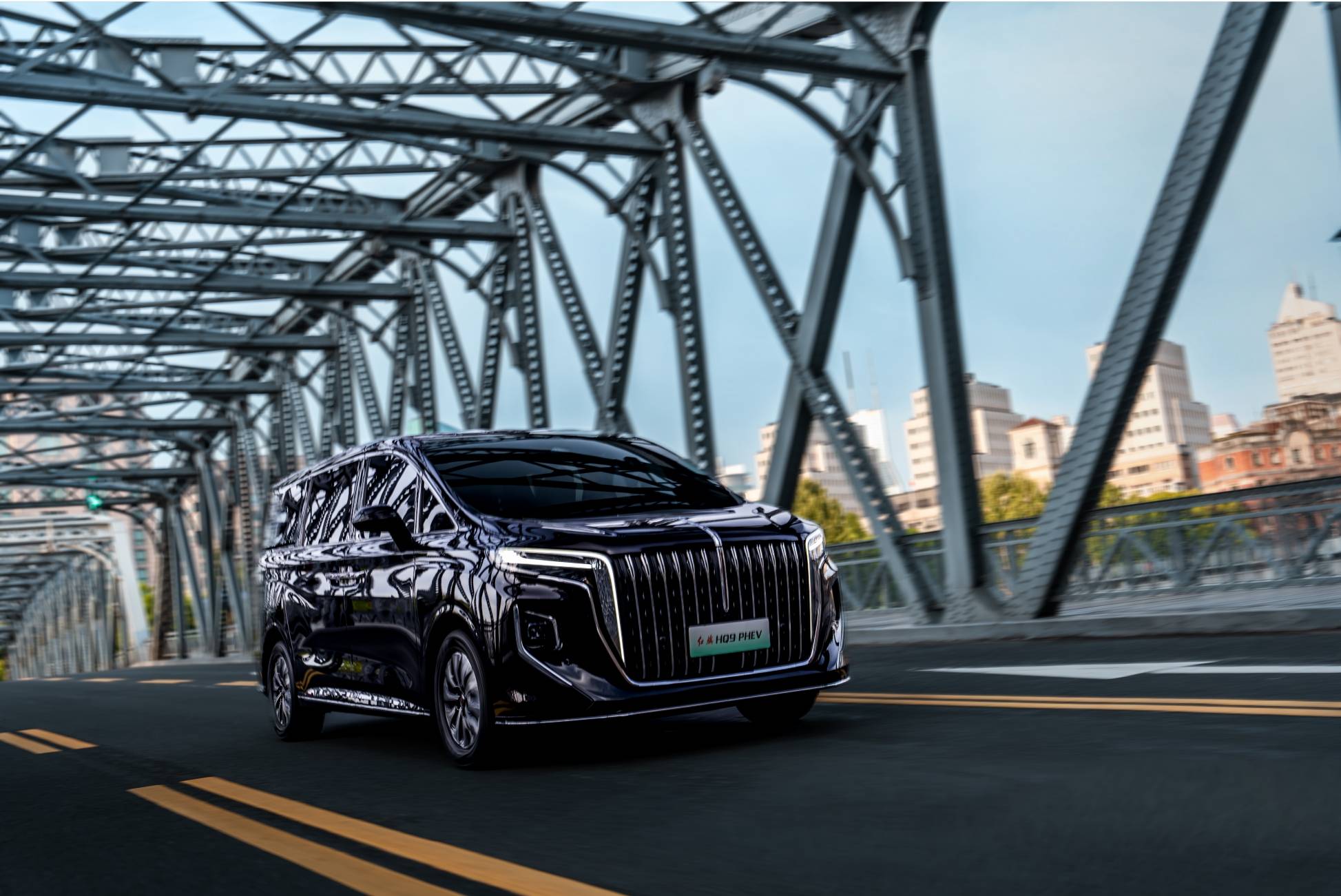 高端出行再進(jìn)階 新紅旗H9/紅旗HQ9 PHEV 合肥上市(圖7) 高端出行再進(jìn)階 新紅旗H9/紅旗HQ9 PHEV 合肥上市(圖7)