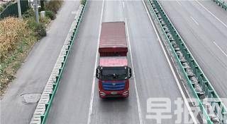 一車一年省15萬！深度適應煤炭倒短 26臺歐曼智藍讓張經理運輸團隊如虎添翼