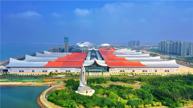 國(guó)貿(mào)地產(chǎn)榮登中國(guó)房地產(chǎn)綜合實(shí)力TOP20(圖9)