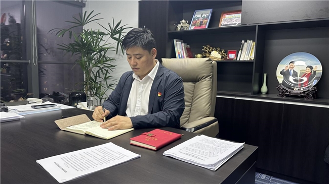 張海港：海南自貿港的“破冰者”